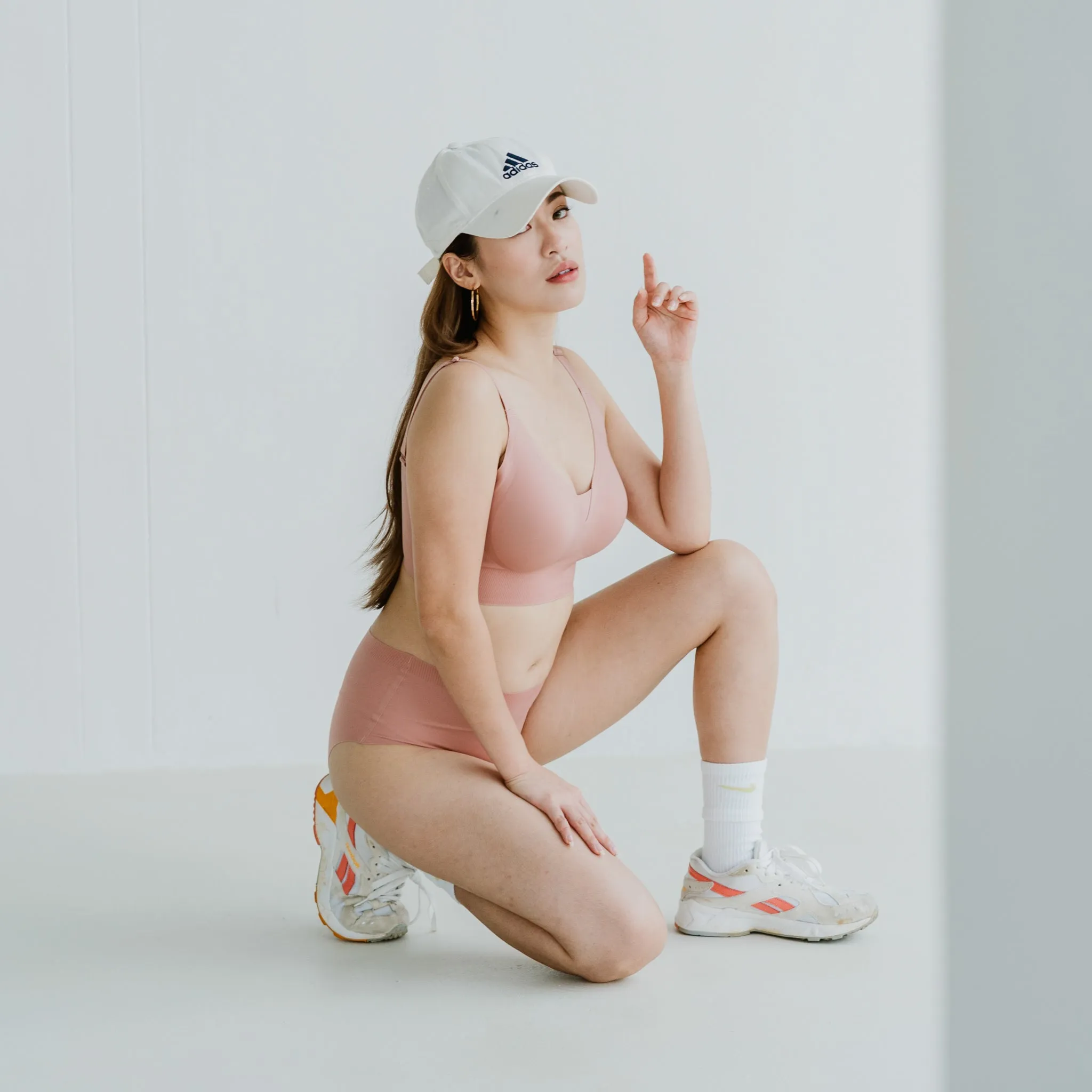 AIR-LEISURE Midi U-Back Seamless Bra in Dusty Rose