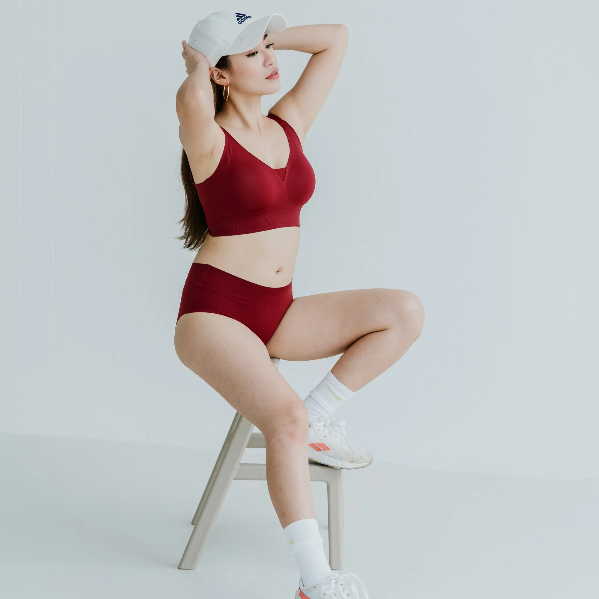 AIR-LEISURE Midi U-Back Seamless Bra in Wine