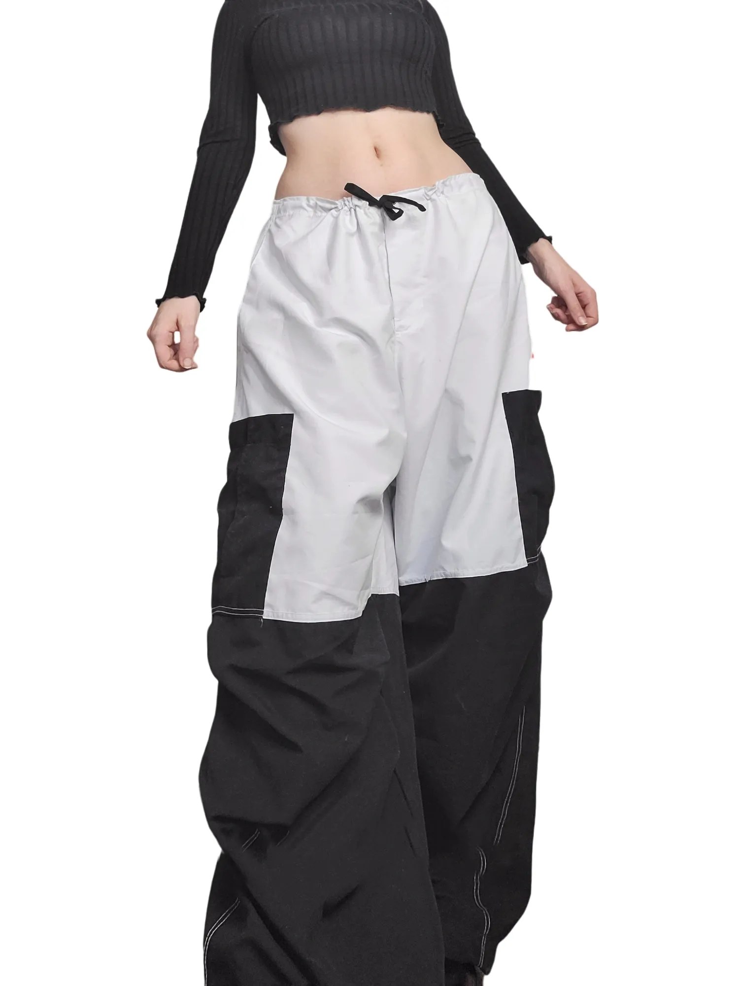 Baggy parachute noir et blanc