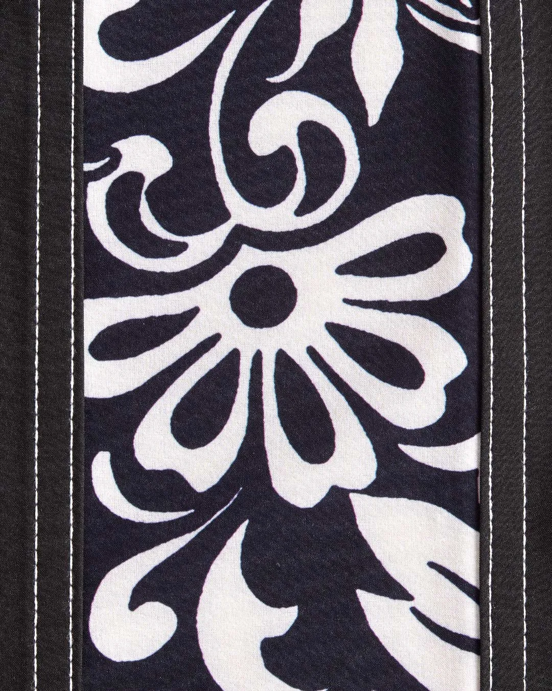 Birdie Boardshorts - Black Floral