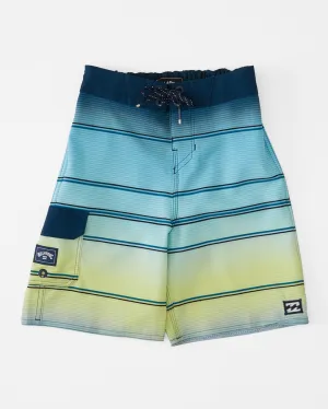 Boy's All Day Stripe Pro