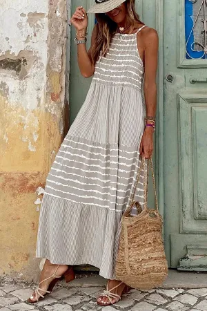 Brynn - Flared maxi dress with halter neck and summer stripes