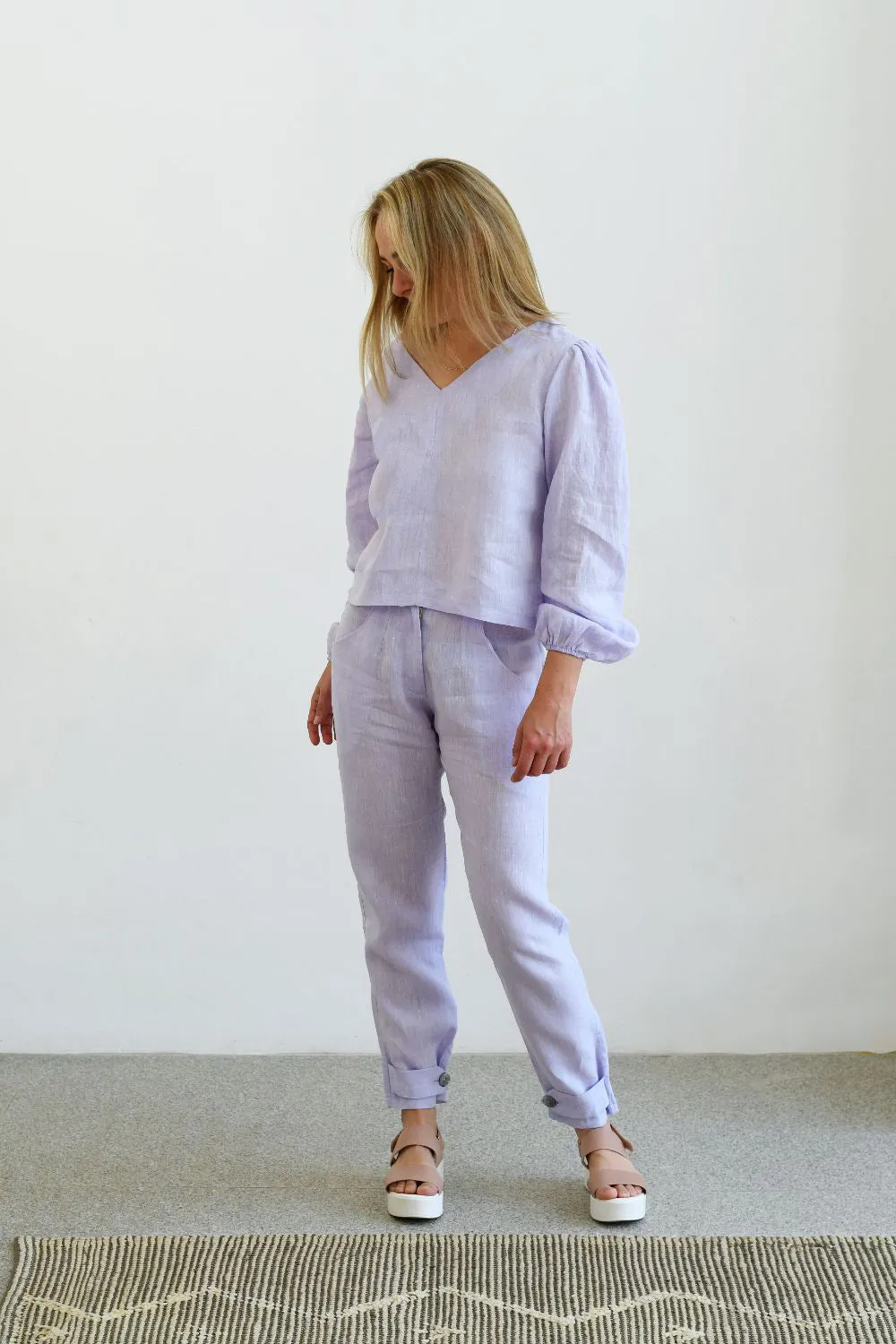 Buttoned Cuff Linen Pants