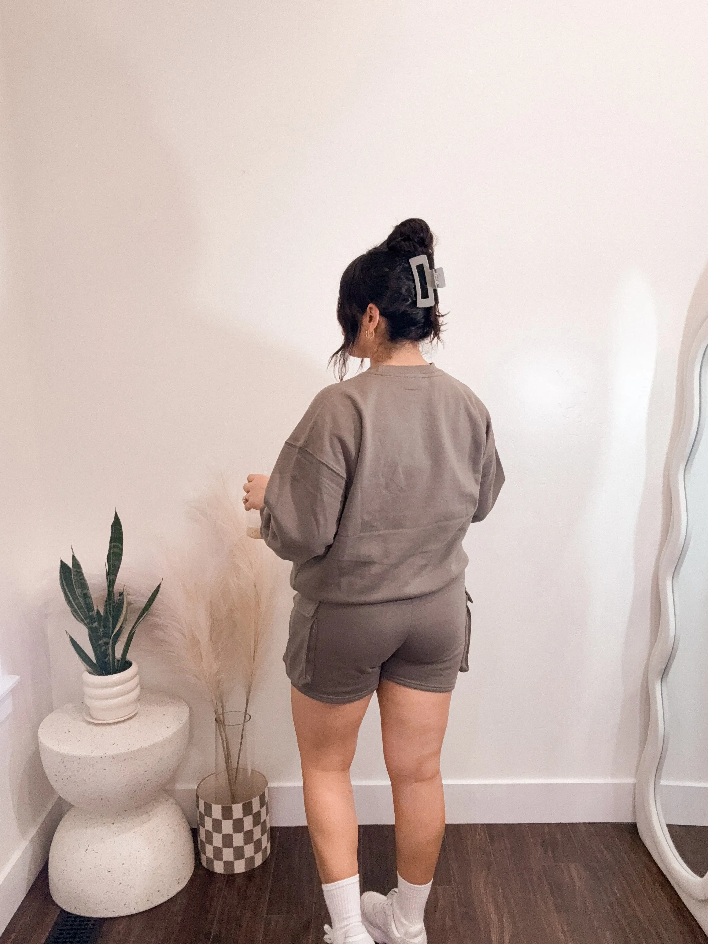 Cargo style sweatshorts in Fossil