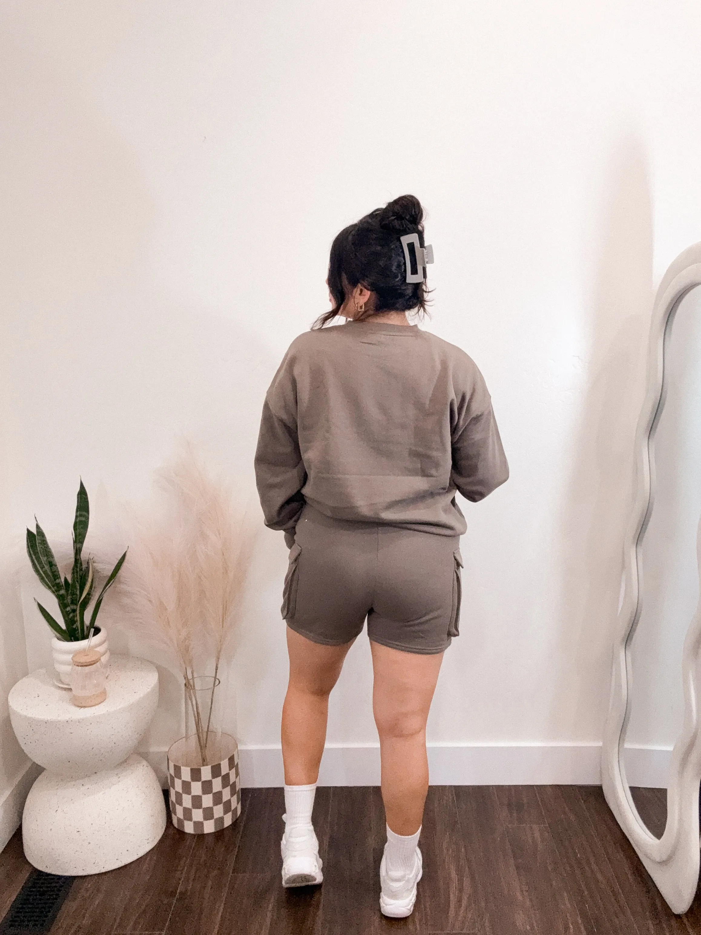 Cargo style sweatshorts in Fossil