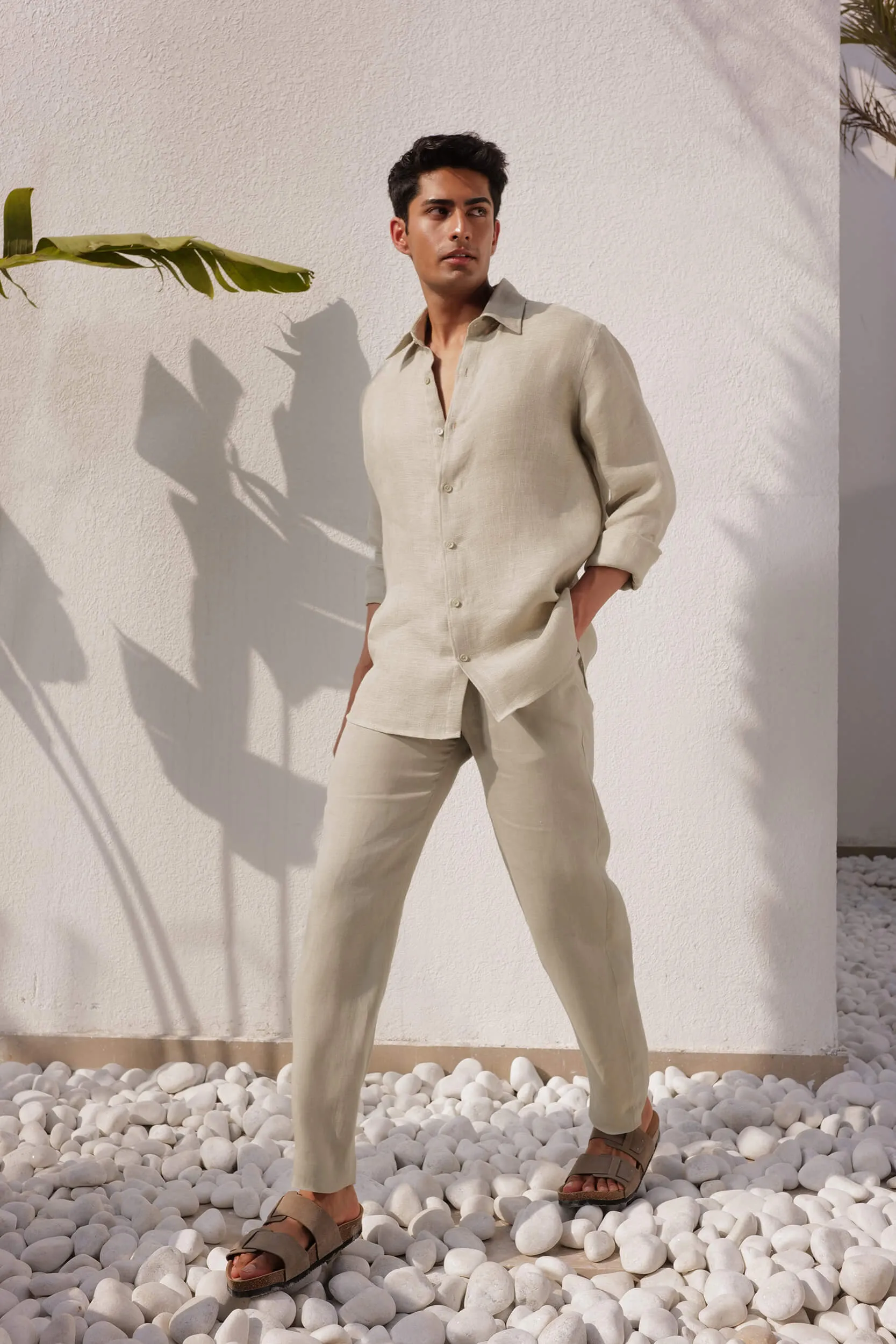 Como Shirt - Man & Corsica Pant - Man (Sage)
