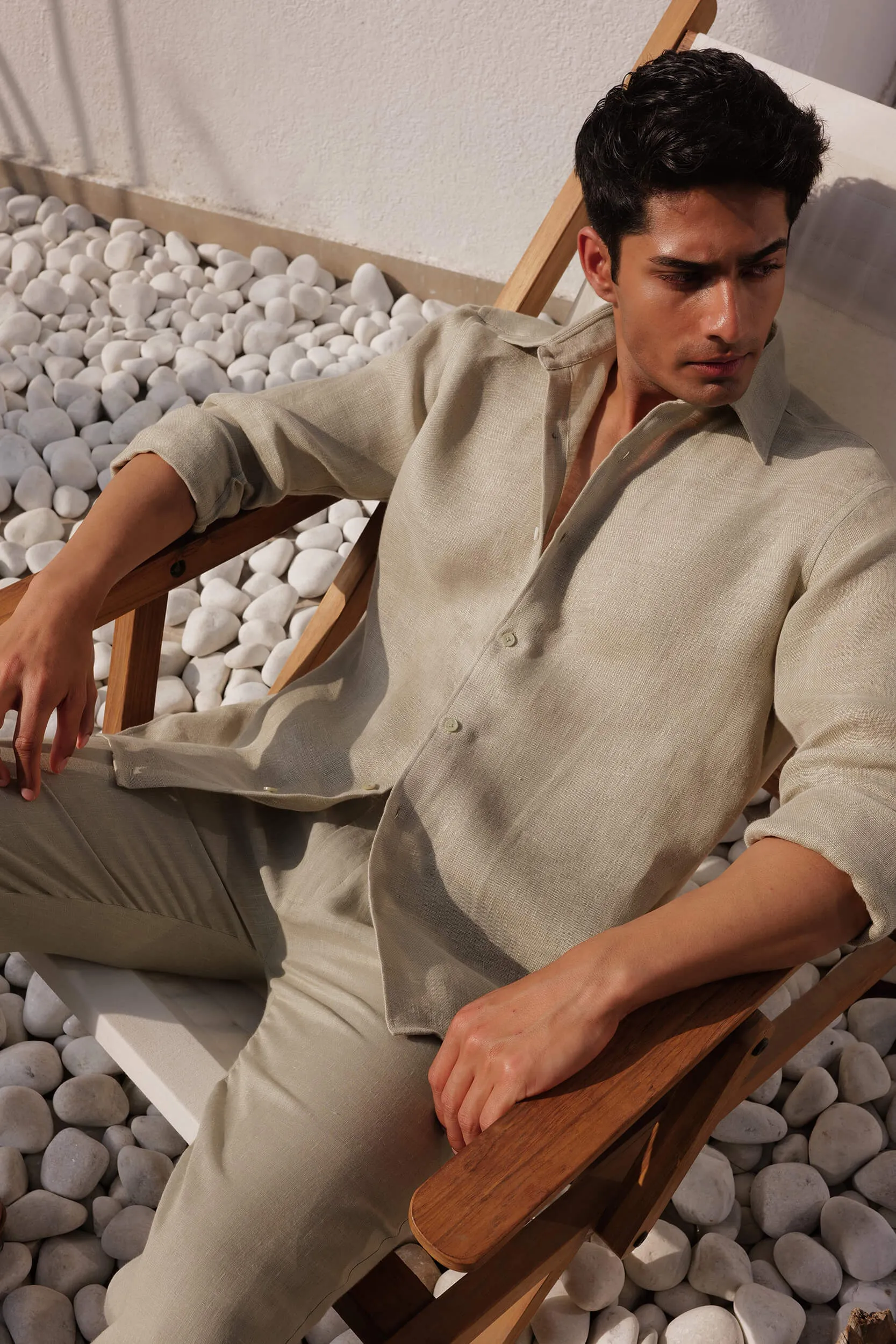 Como Shirt - Man & Corsica Pant - Man (Sage)