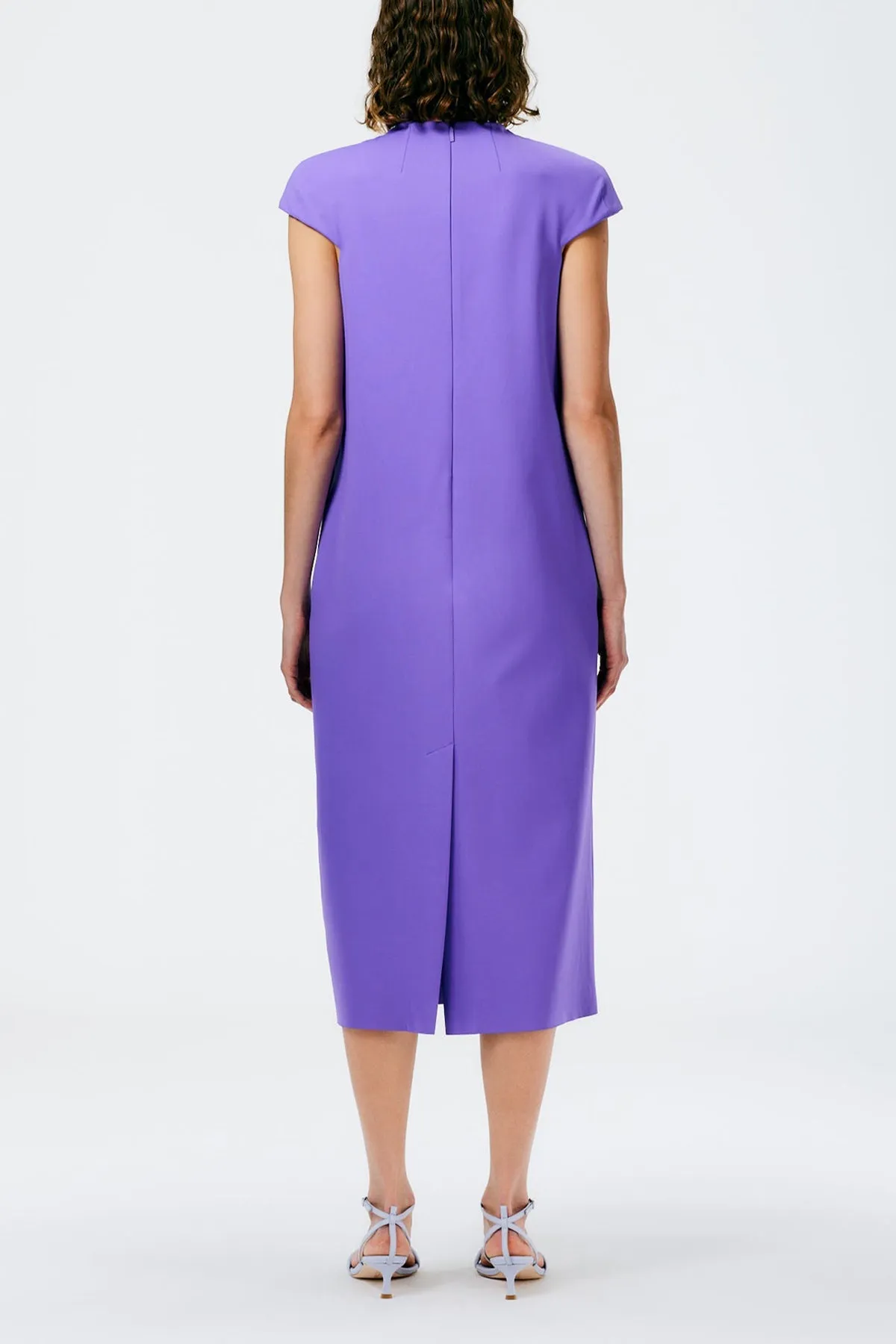 Compact Ultra Stretch Knit Lean Sleeveless Dress in Violet