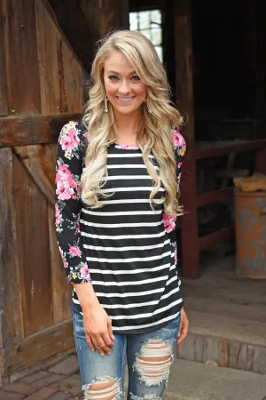 Crowd Pleaser Floral Top ~ Black