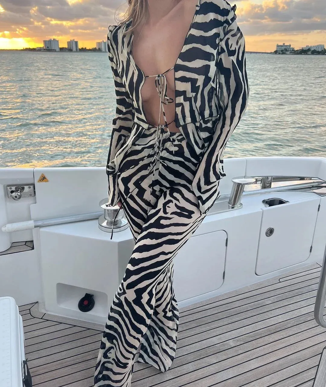 Cryptographic Mesh Print Stripe Tie Top & Pants 2 Piece Sets Beachwear