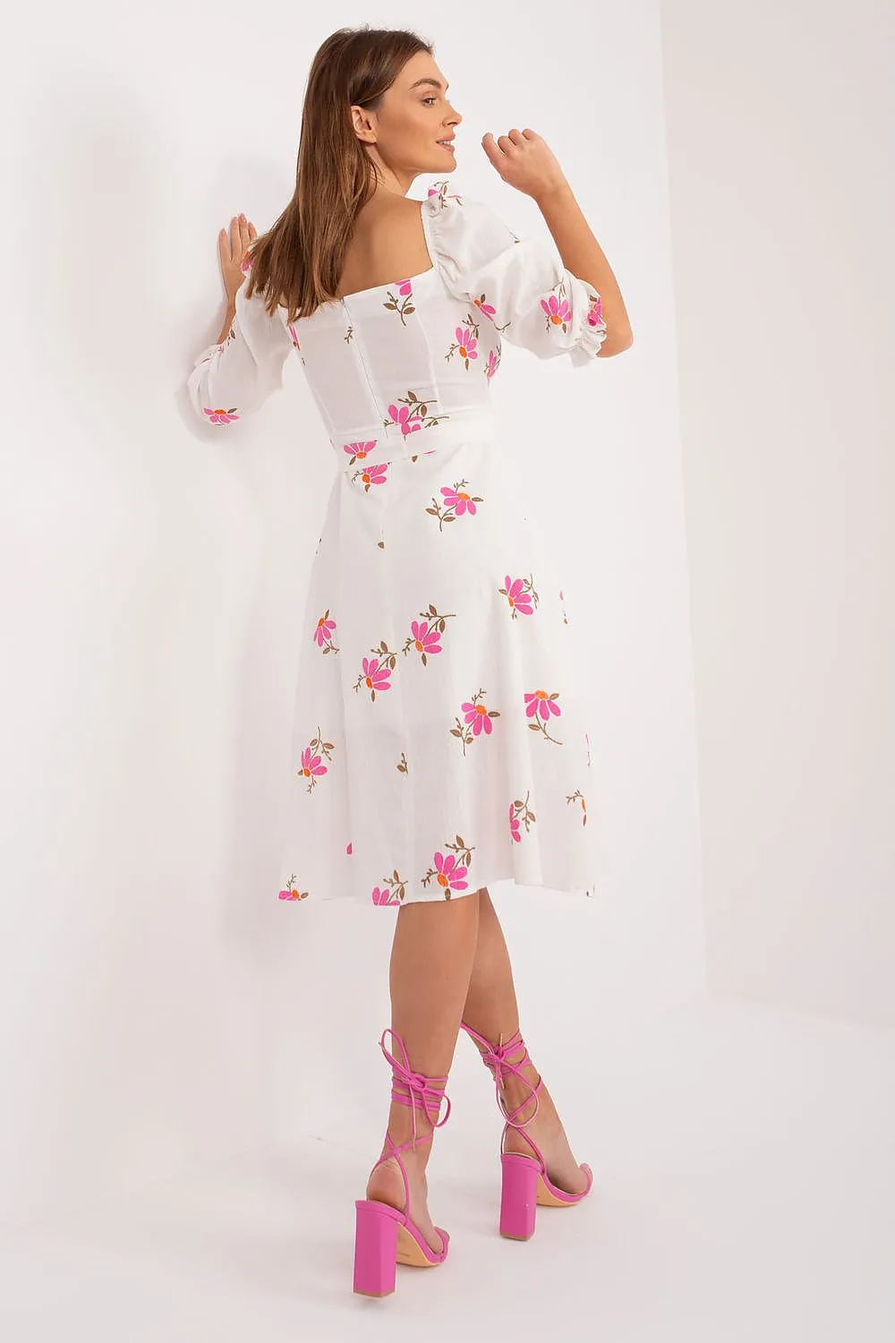 Daydress model 195788 Lakerta