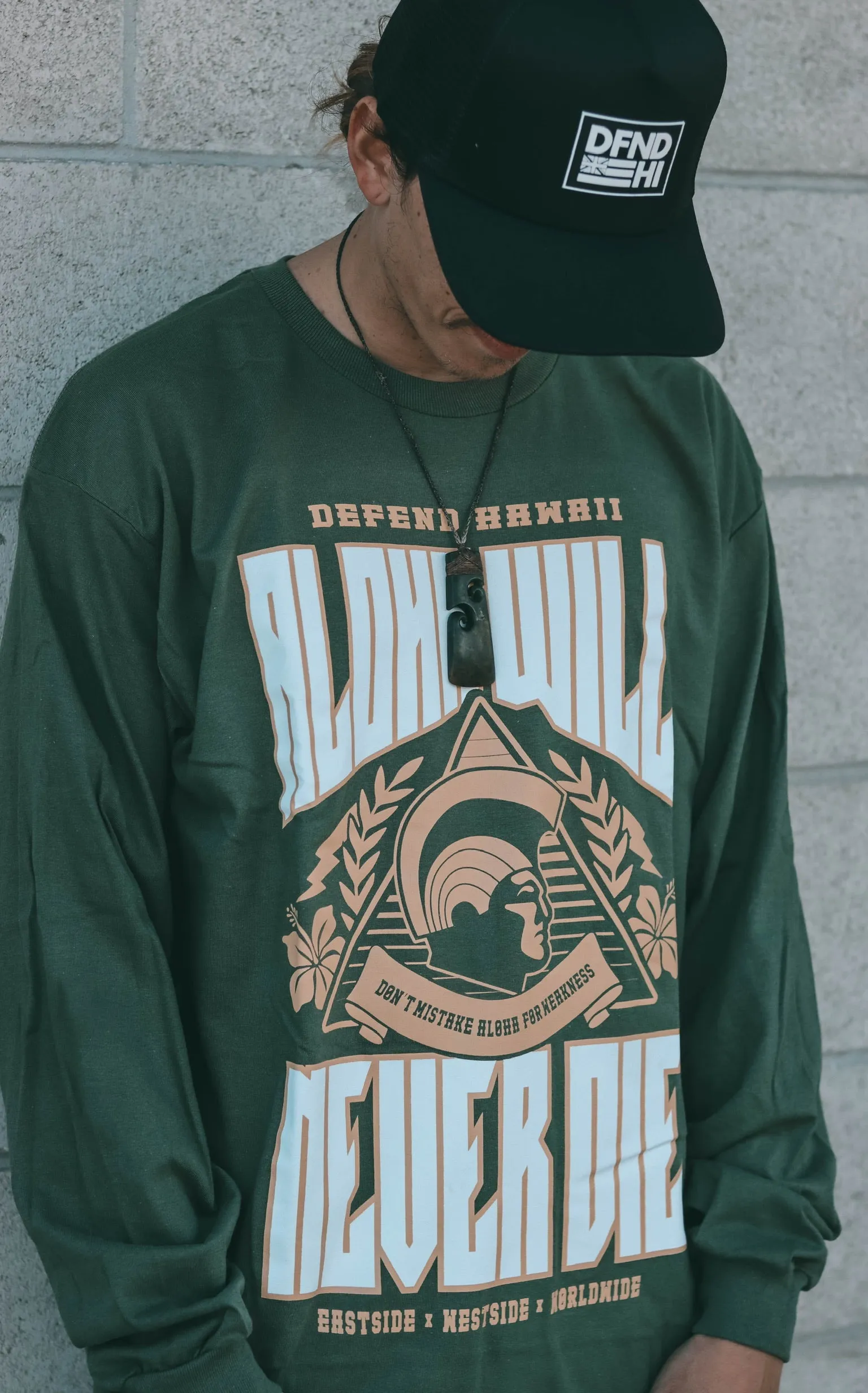 GOLD MEMBER Longsleeve