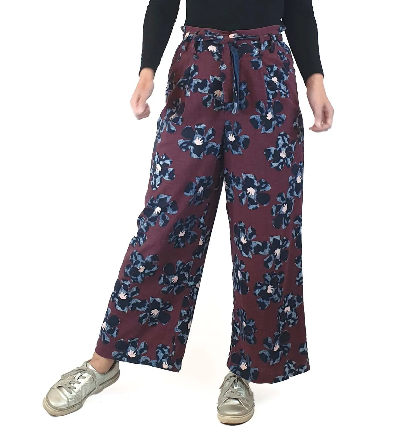 Gorman deep red cotton/linen wide leg pants with flower print size 8