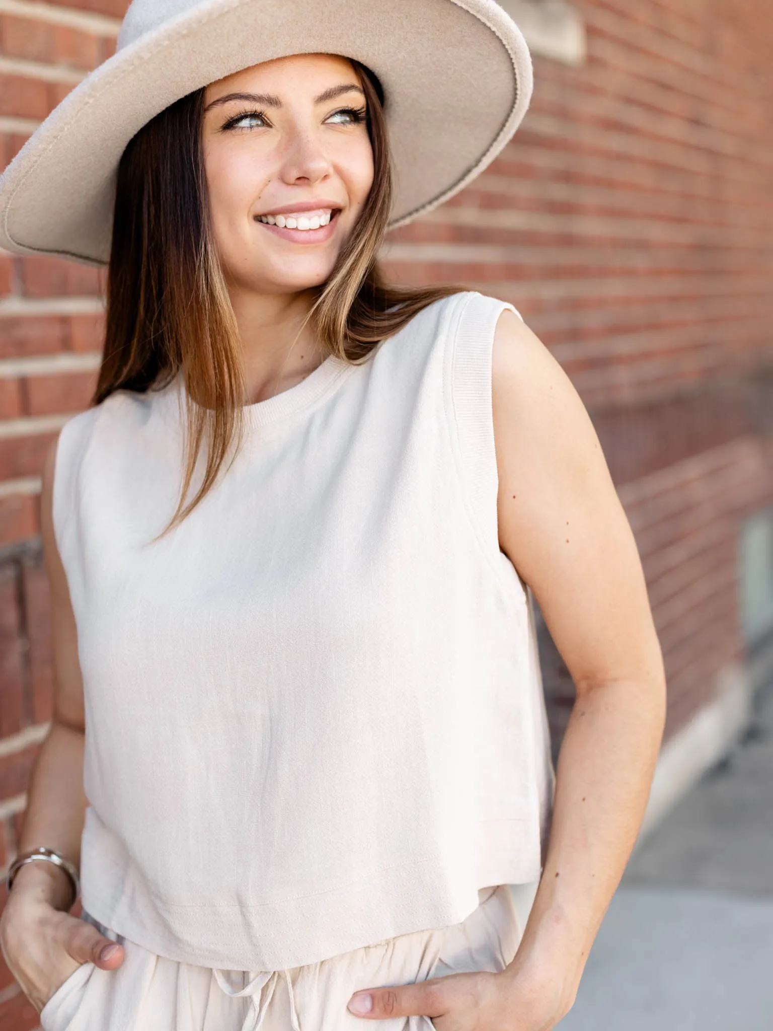 Linen Sleeveless Top
