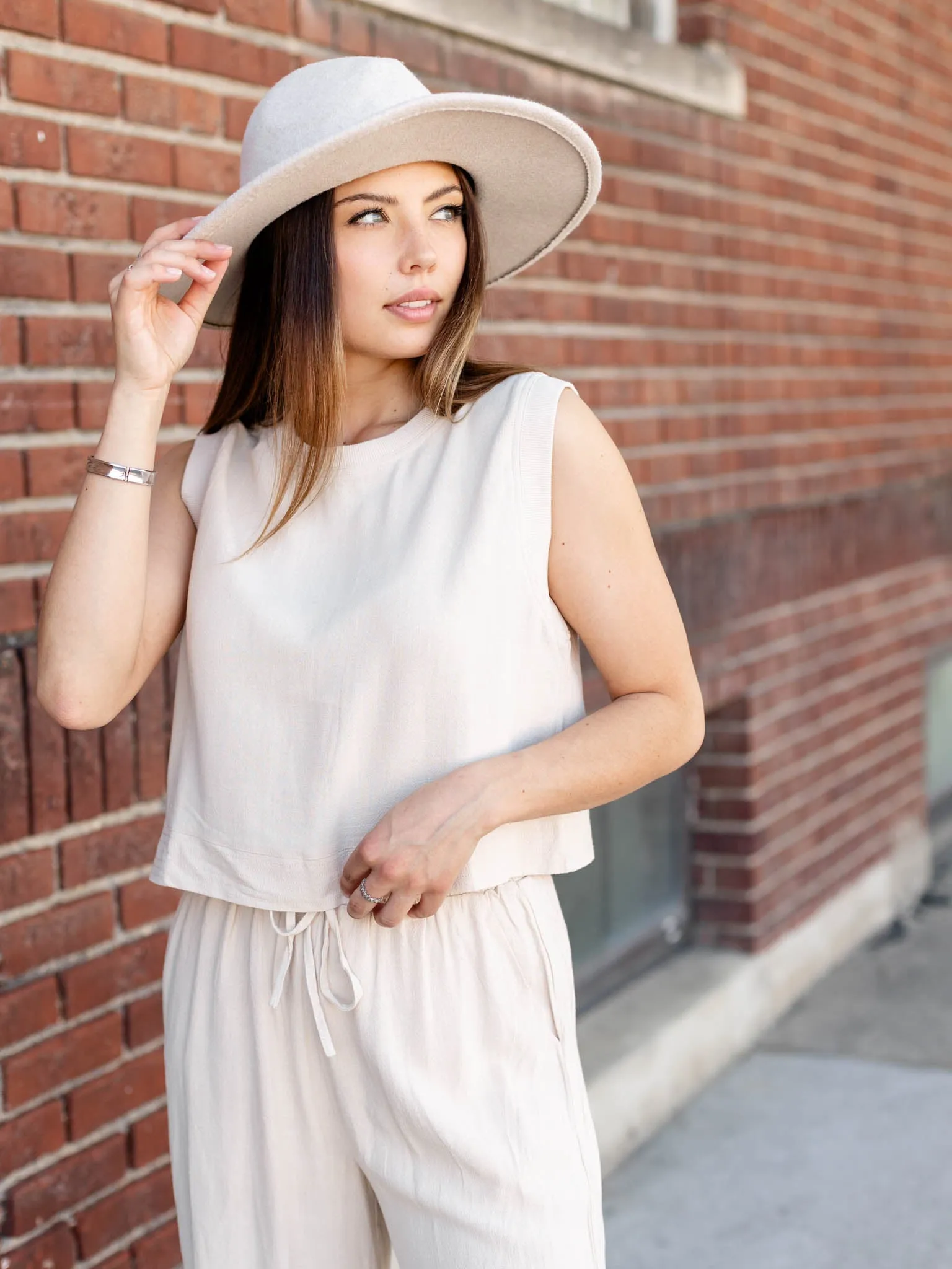 Linen Sleeveless Top