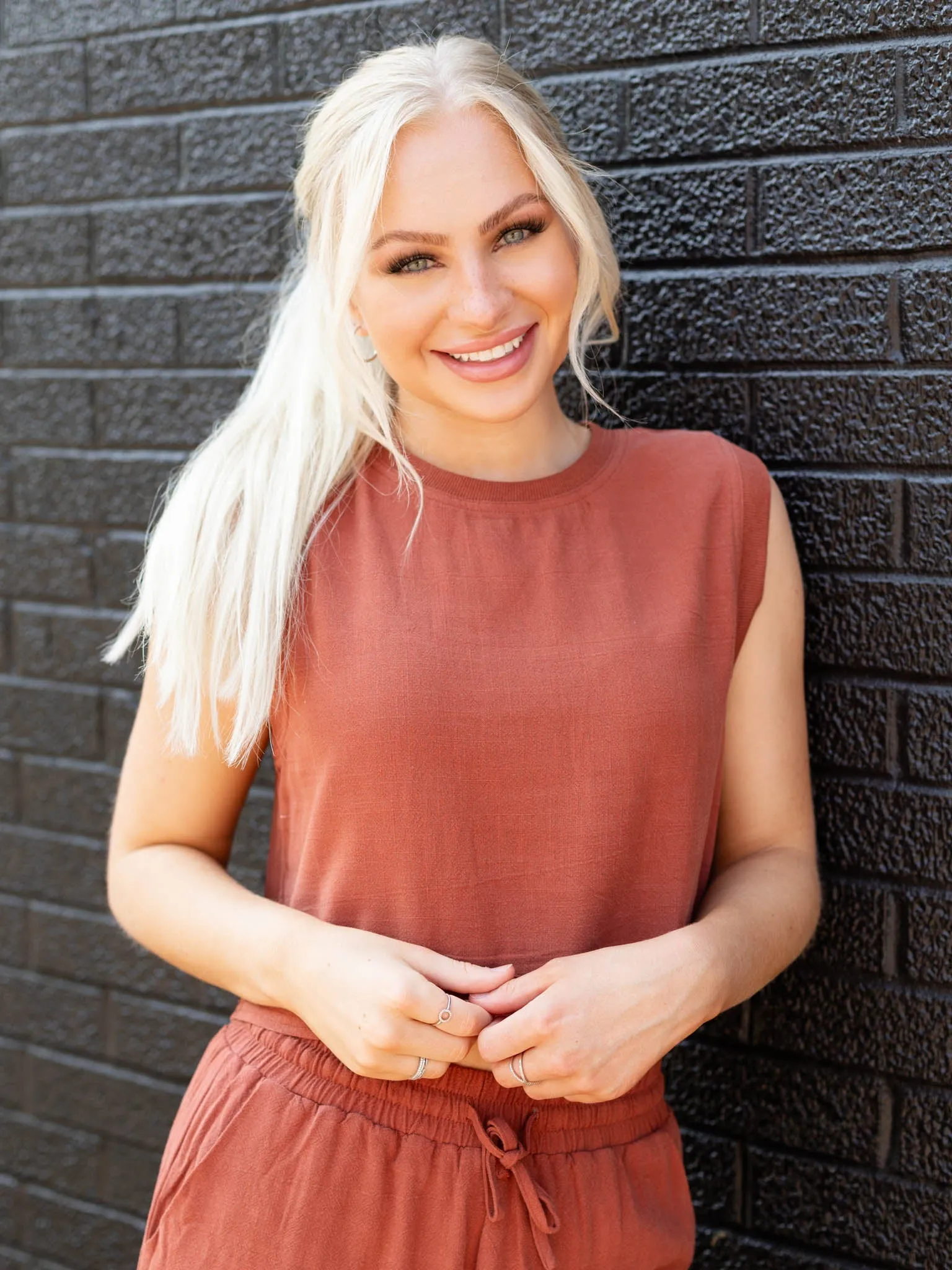 Linen Sleeveless Top