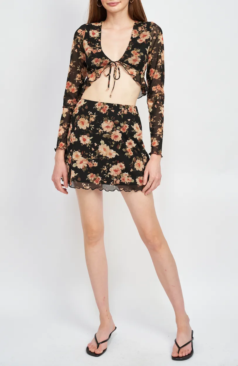Long Sleeve Mesh Tie Front Crop Top