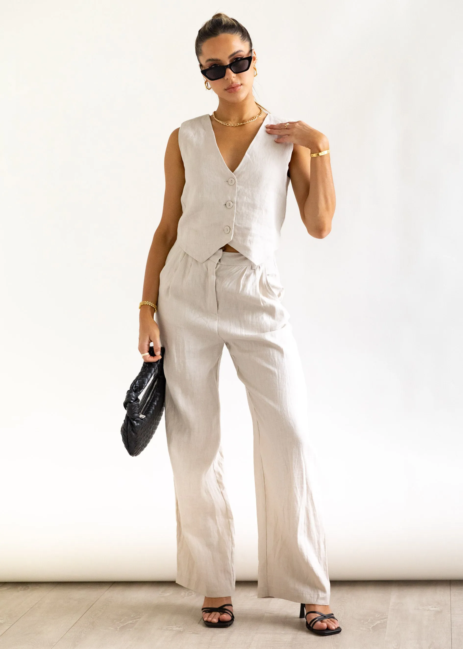 Meivi Linen Top - Oatmeal
