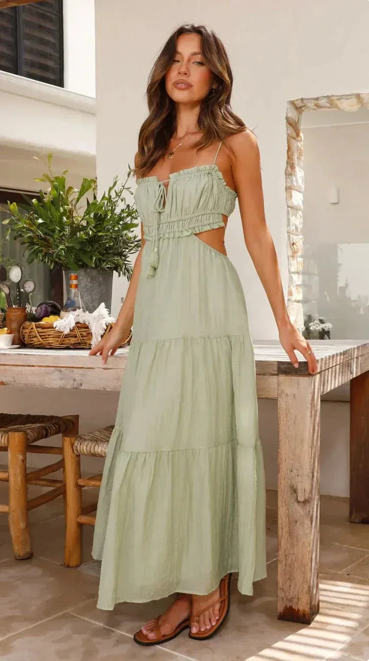 Musa - Women's sleeveless maxi dress with seams and ruffles