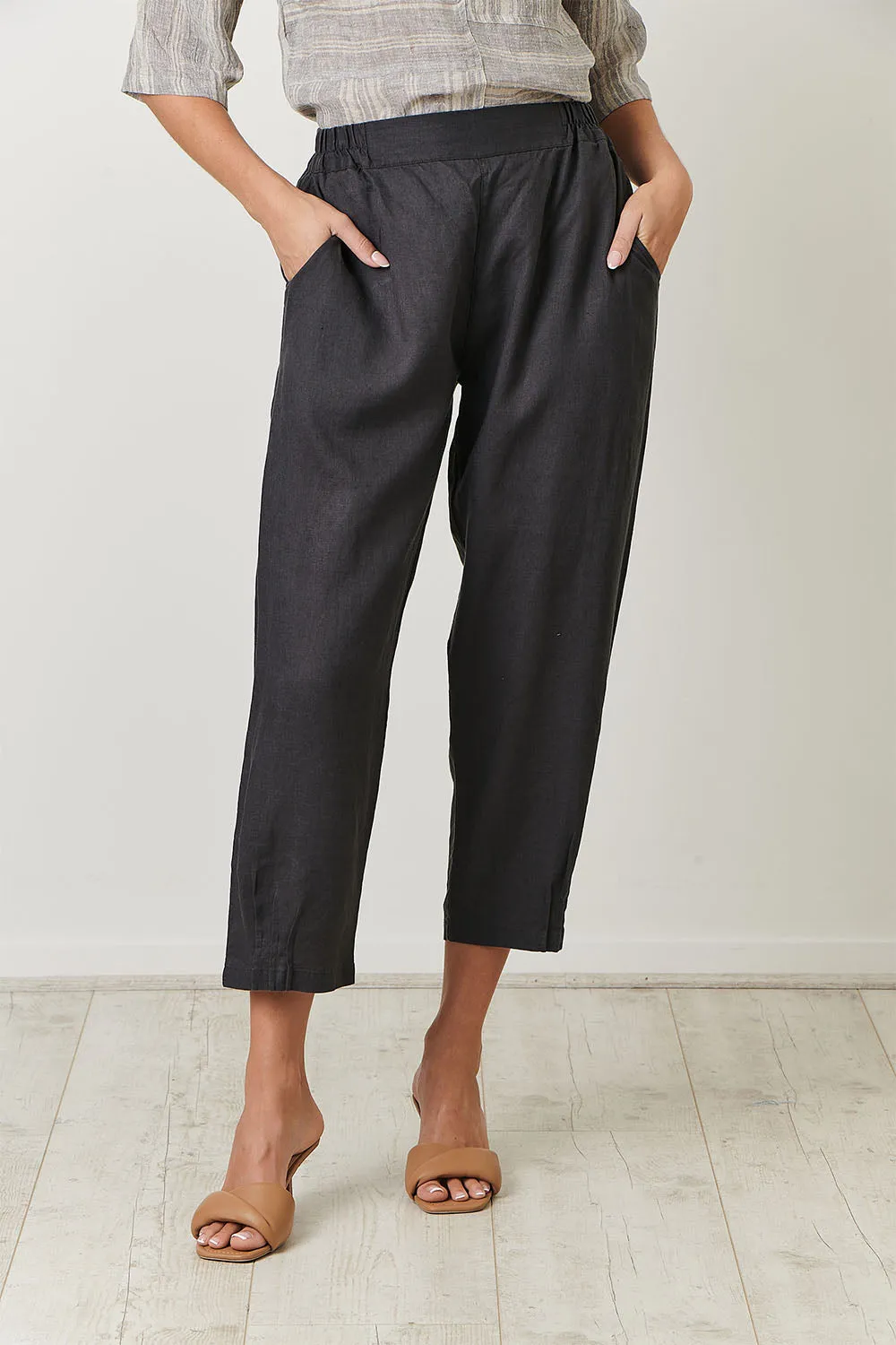 Naturals Soot Linen Pants Ga356