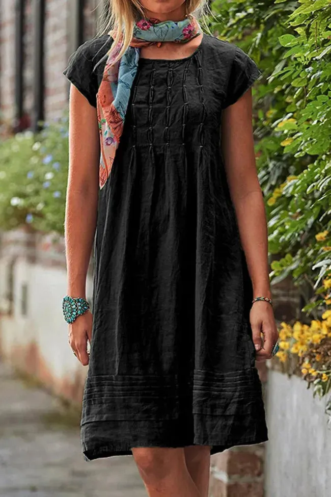 Neve - Short-sleeved leisure dress with U-neck in plain patchwork