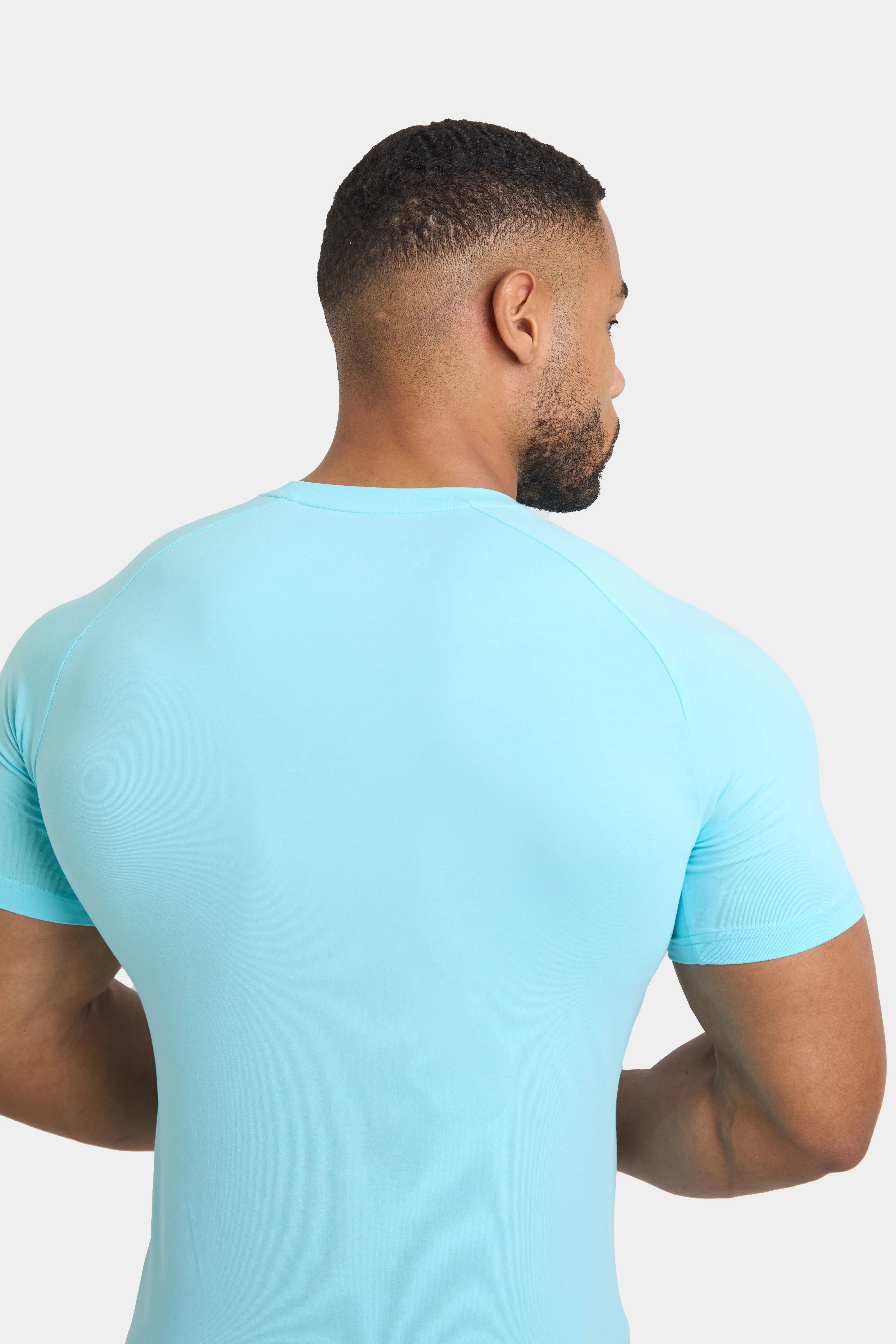Premium Muscle Fit T-Shirt in Ocean Blue
