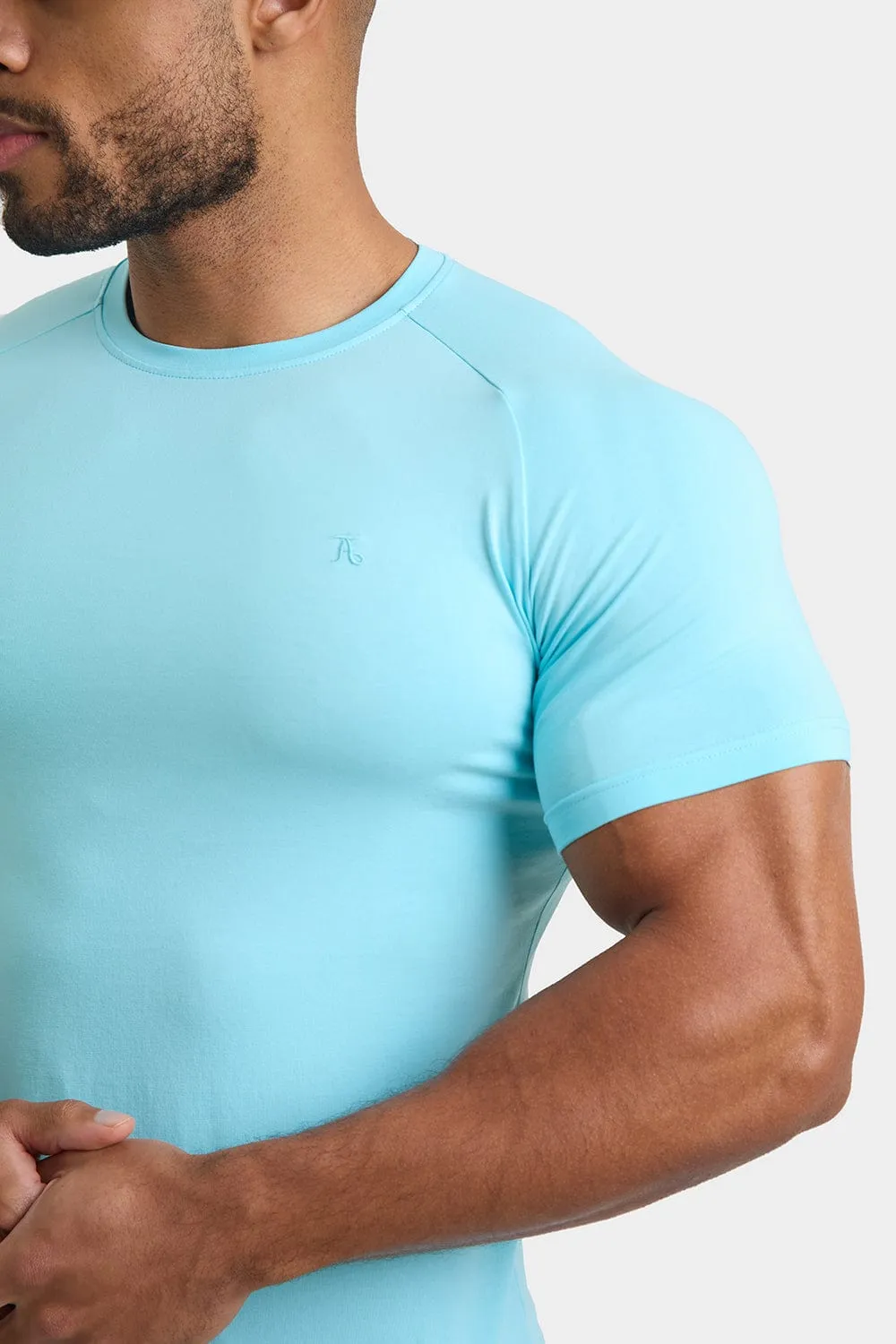 Premium Muscle Fit T-Shirt in Ocean Blue