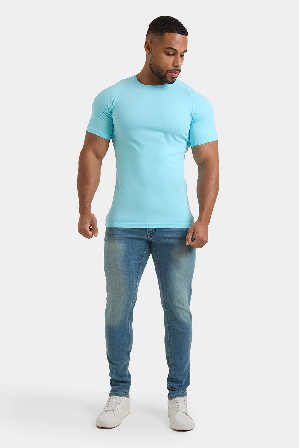 Premium Muscle Fit T-Shirt in Ocean Blue