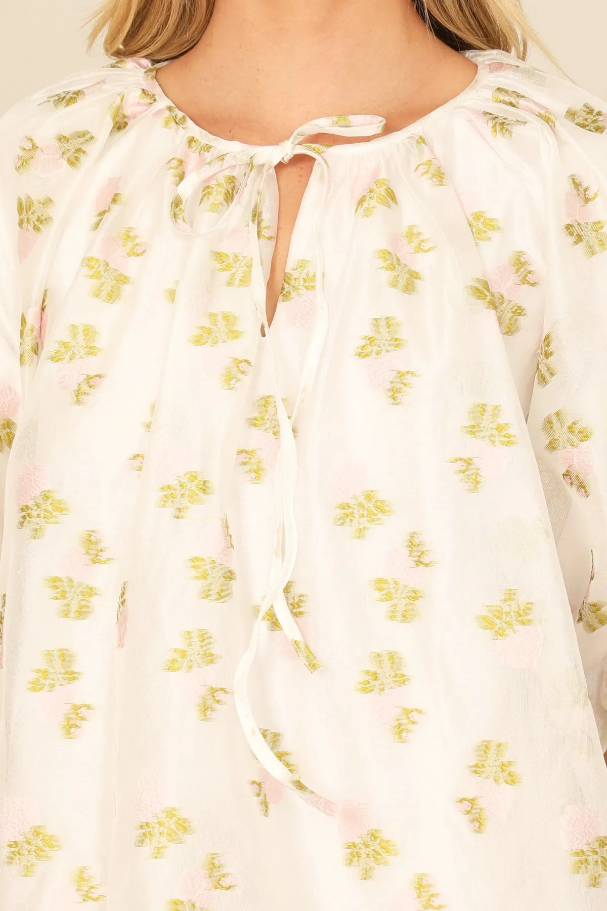 PUFF SLEEVE KEYHOLE TIE NECK PRINTED MINI DRESS