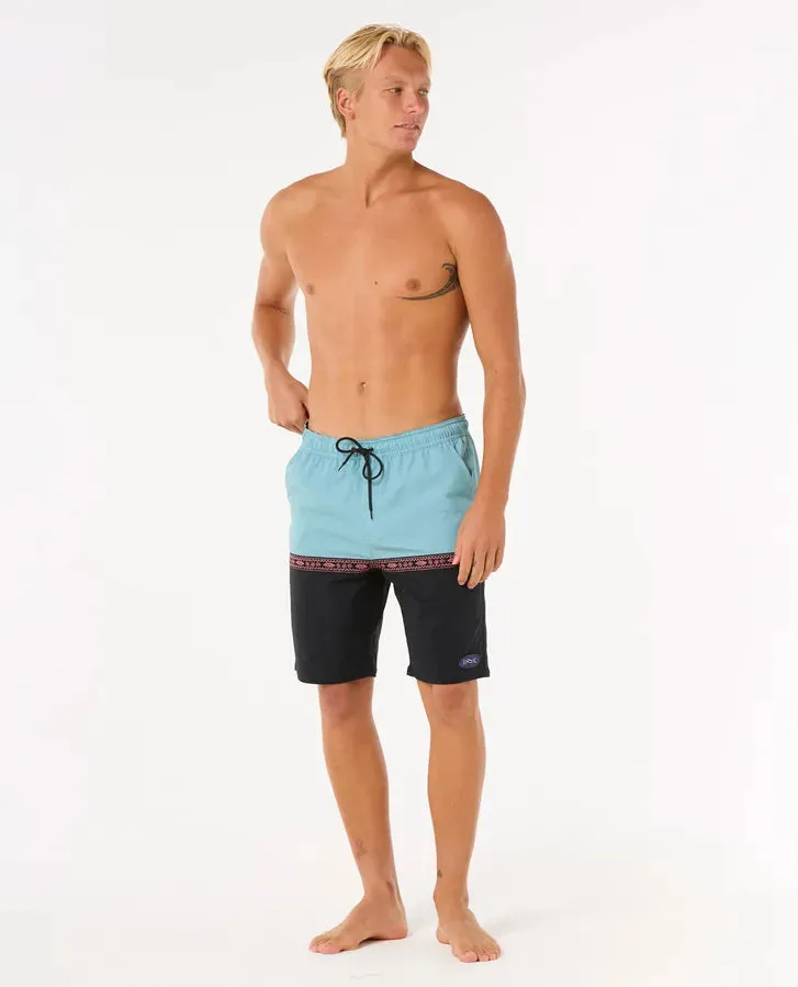 Raw Energy Split Volley 20" Boardshorts - Black