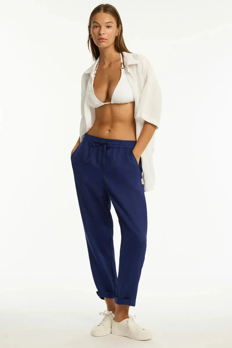 SEA LEVEL Tidal Linen Beachcomber Pant in Navy