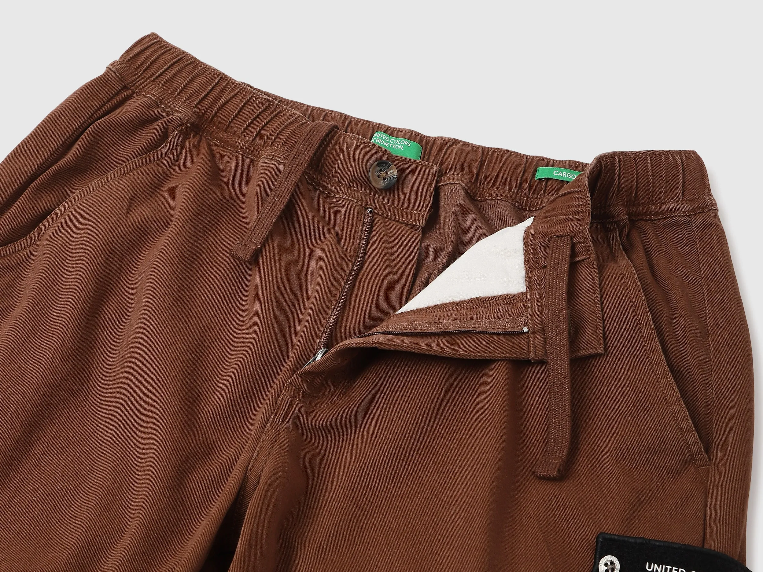 Solid Cargo Fit Cargo Pants