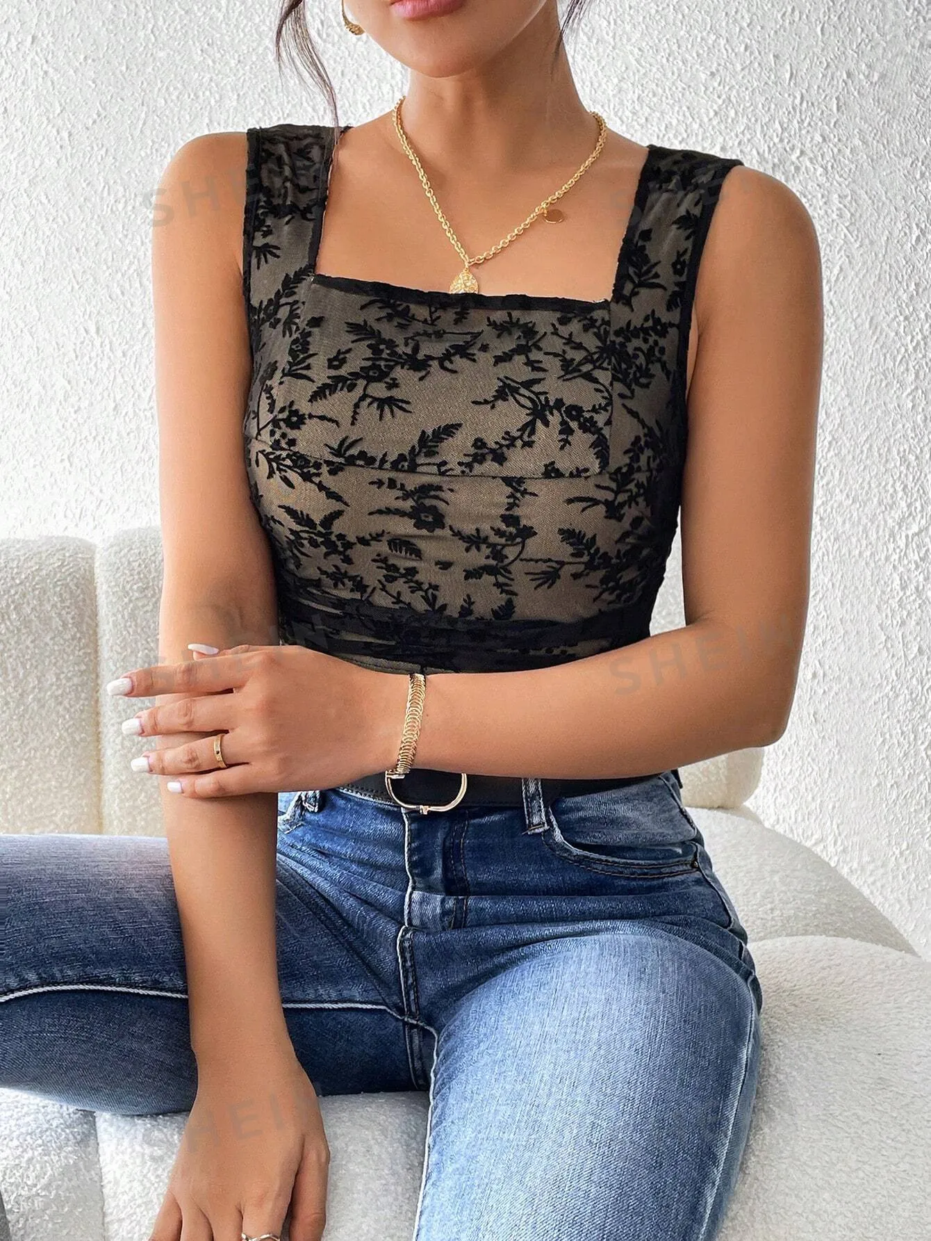 Square Neck Crop Floral Mesh Overlay Tank Top
