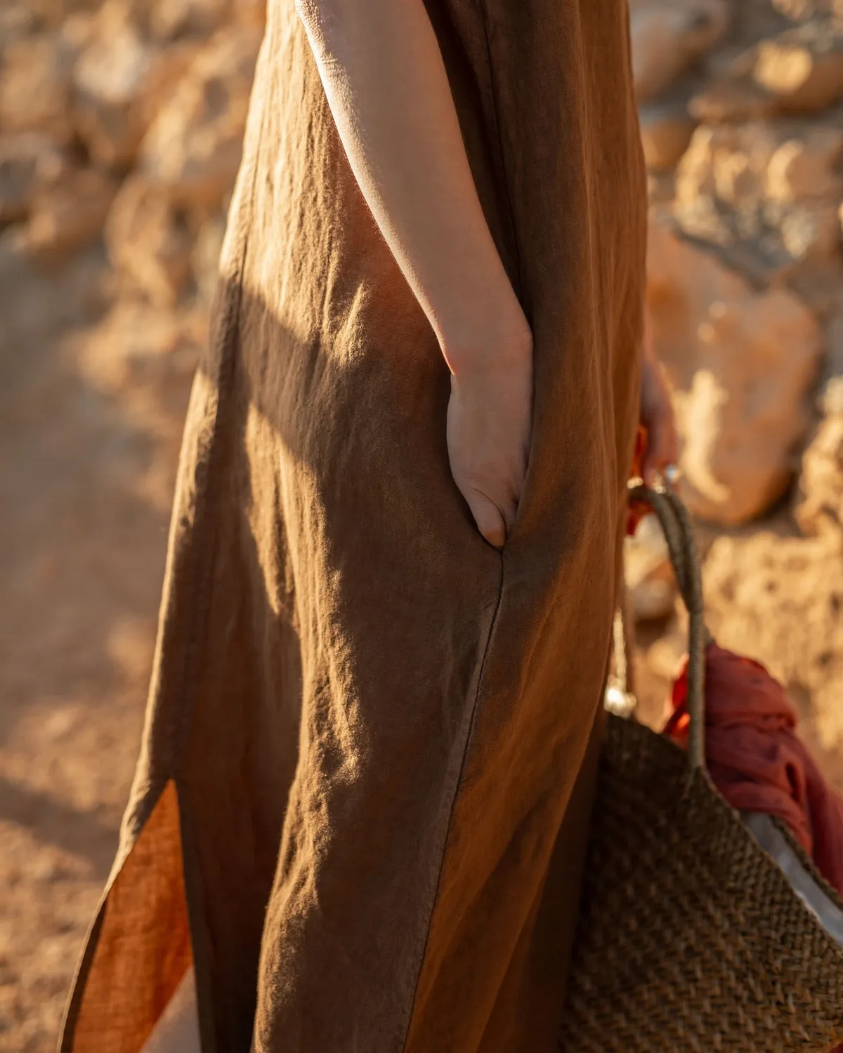 Sun - Linen Dress in Brown