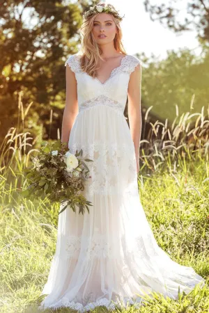 V-Neck Long Cap-Sleeve Appliqued Lace&Tulle Wedding Dress-MK_703210