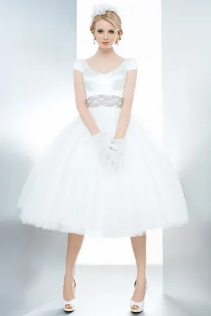 Vintage V-Neck Tea Length Bridal Gown With Sash-MK_703870