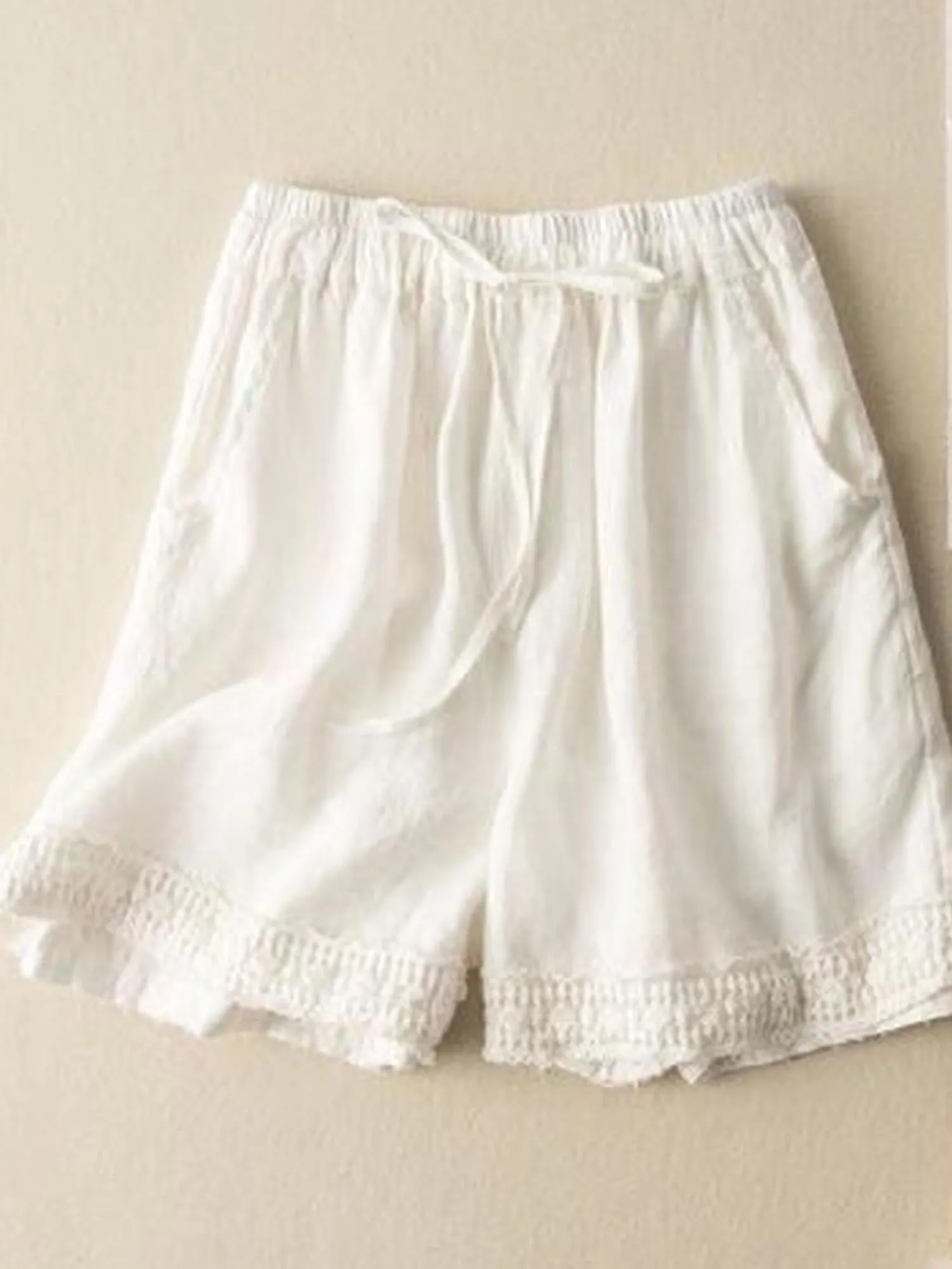 White Lace Detailed Shorts
