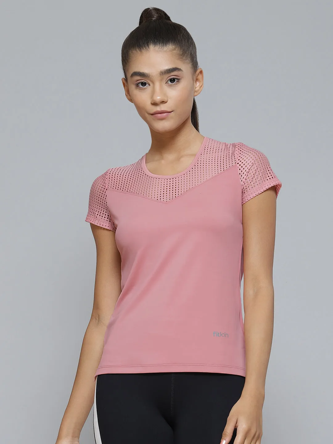 Women Pink Solid Mesh Design Knitted Rapid-Dry T-shirt